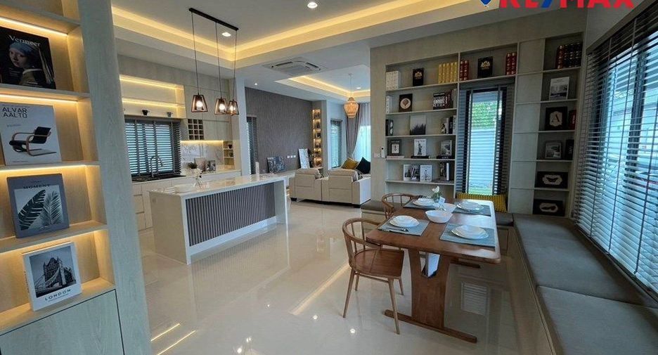 For sale 3 bedrooms house in Huay Yai, Pattaya