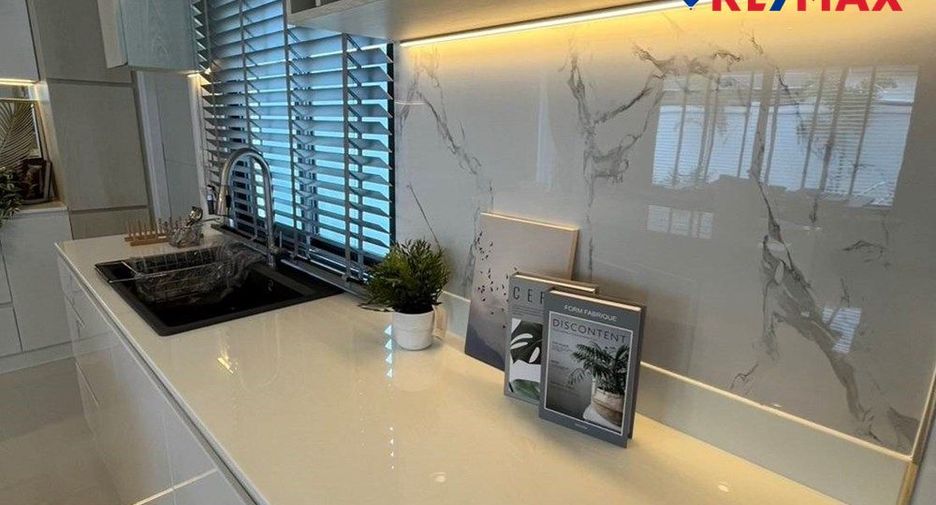 For sale 3 bedrooms house in Huay Yai, Pattaya