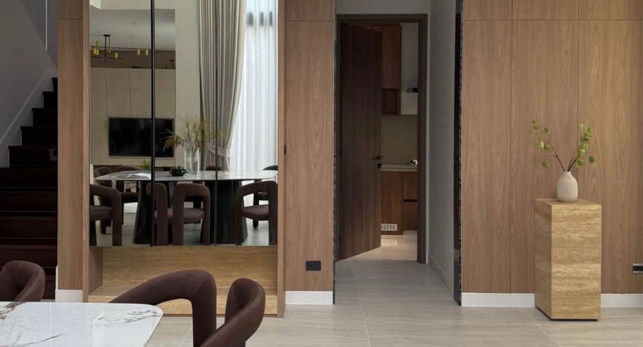Haus zur Miete mit 3 Zimmer in Bang Kapi, Bangkok
