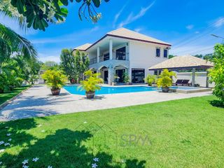 For rent 3 ベッドルーム villa in Hua Hin, Prachuap Khiri Khan