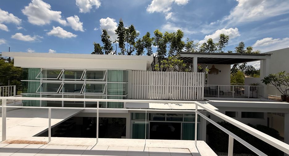 For rent 4 bedrooms house in Hang Dong, Chiang Mai