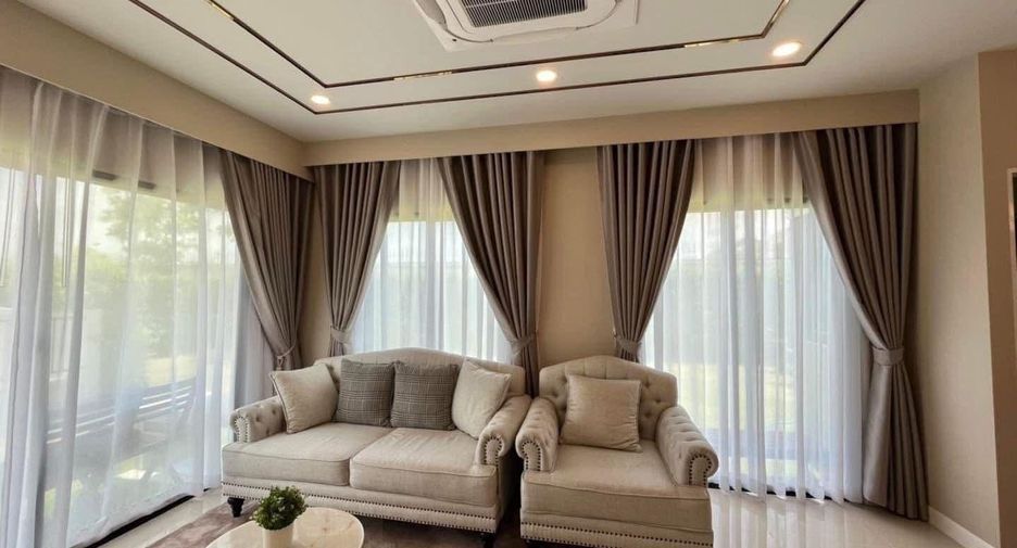 For sale 3 bedrooms house in Bang Bo, Samut Prakan
