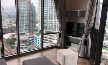 Condo en alquiler de 1 habitaciones en Khlong Toei, Bangkok