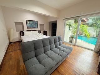For rent 4 bedrooms villa in Mueang Phuket, Phuket