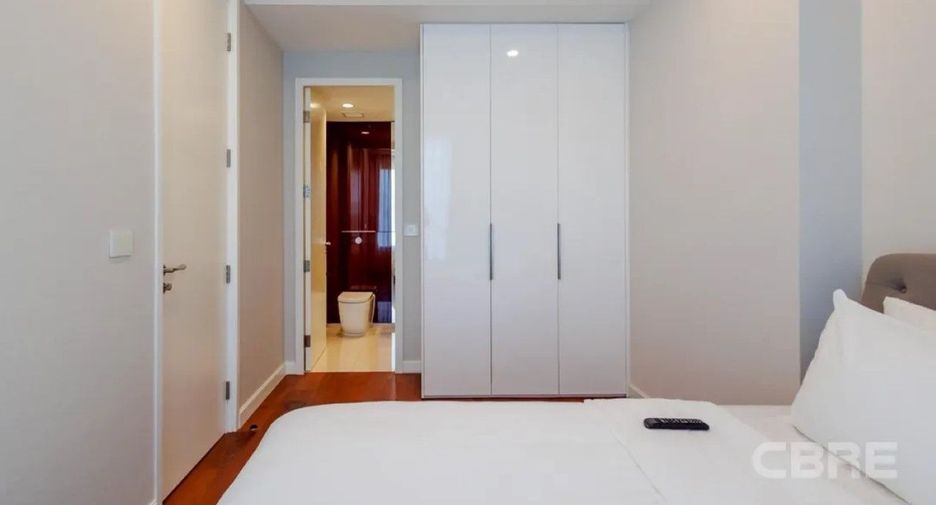 À louer et à vendre 2 chambres condo à Pathum Wan, Bangkok