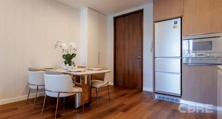 À louer et à vendre 2 chambres condo à Pathum Wan, Bangkok