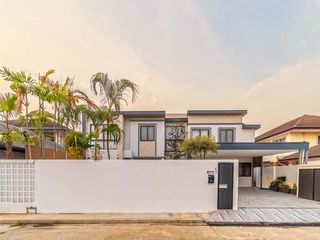 For sale 5 bedrooms house in San Sai, Chiang Mai