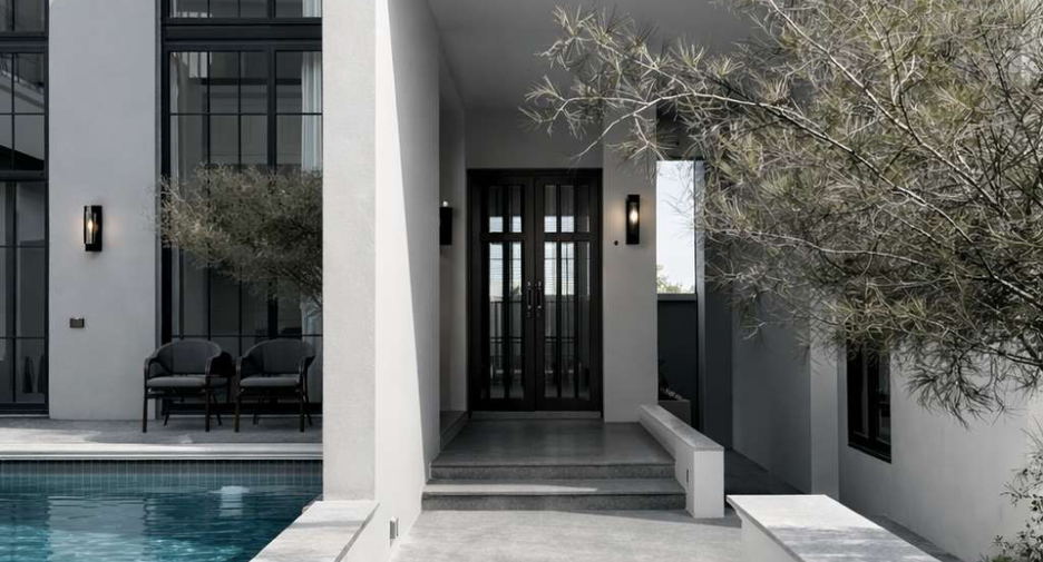 For rent and for sale 4 bedrooms house in Hang Dong, Chiang Mai