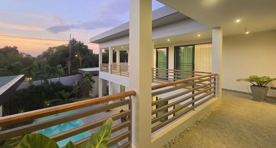 Haus zum Kauf mit 4 Zimmer in East Pattaya, Pattaya