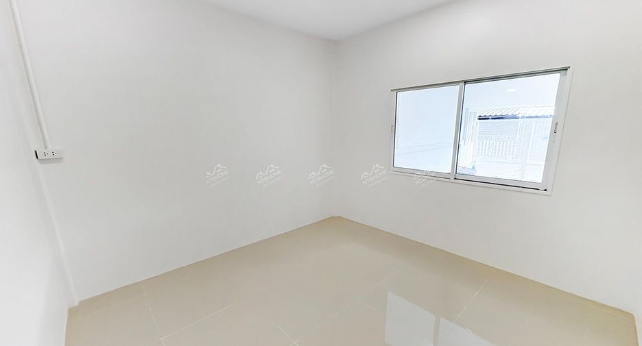 For sale 2 bedrooms townhouse in Don Mueang, Bangkok