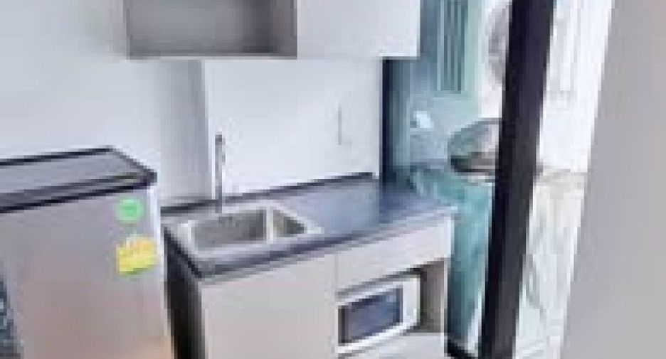 For sale 1 bed condo in Si Racha, Chonburi