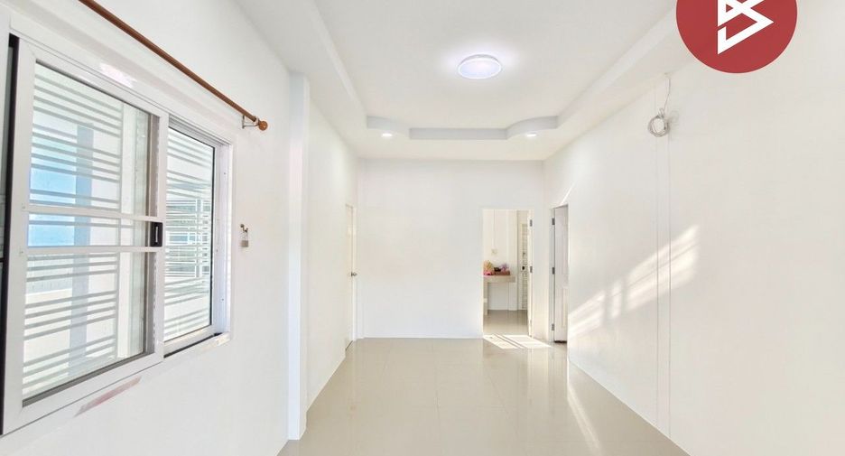 Casa en venta de 3 habitaciones en Ban Pong, Ratchaburi