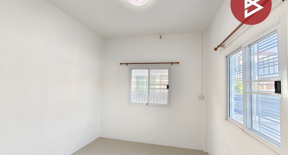 Casa en venta de 3 habitaciones en Ban Pong, Ratchaburi