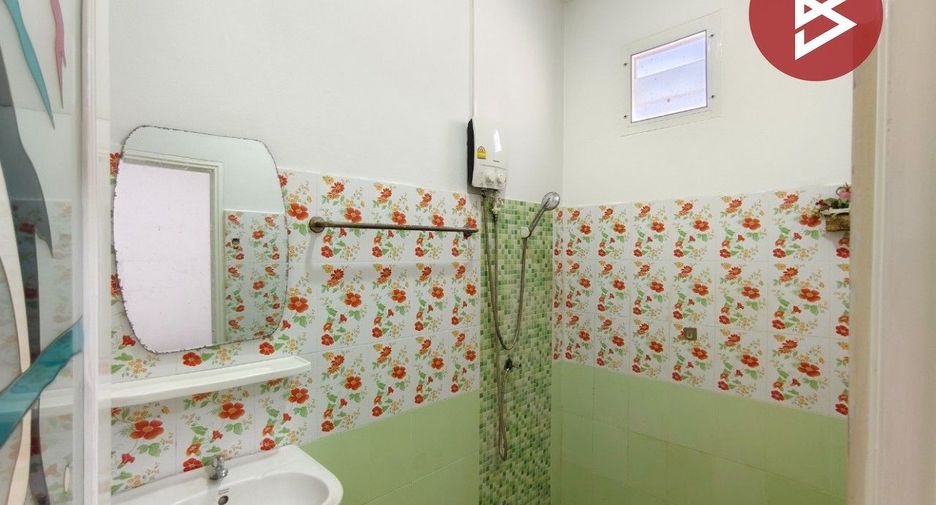 Casa en venta de 3 habitaciones en Ban Pong, Ratchaburi