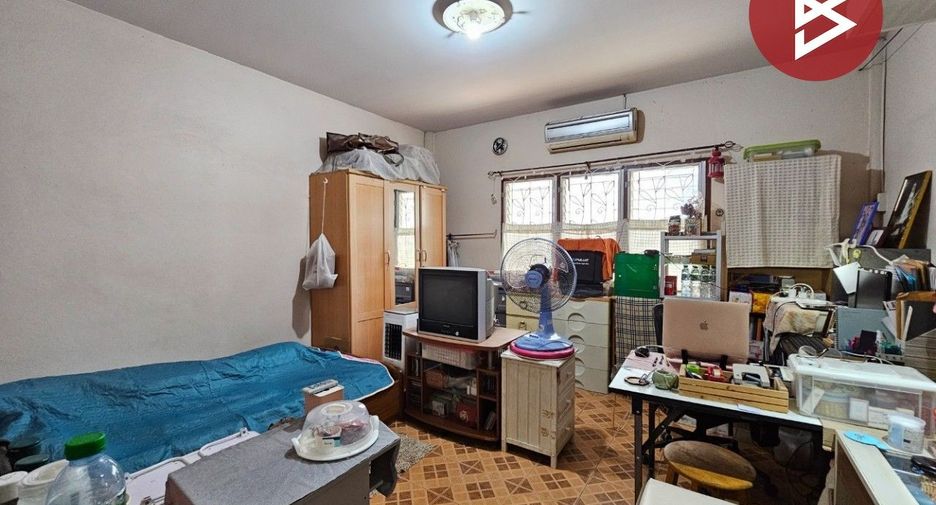 For rent and for sale 4 bedrooms house in Mueang Chon Buri, Chonburi