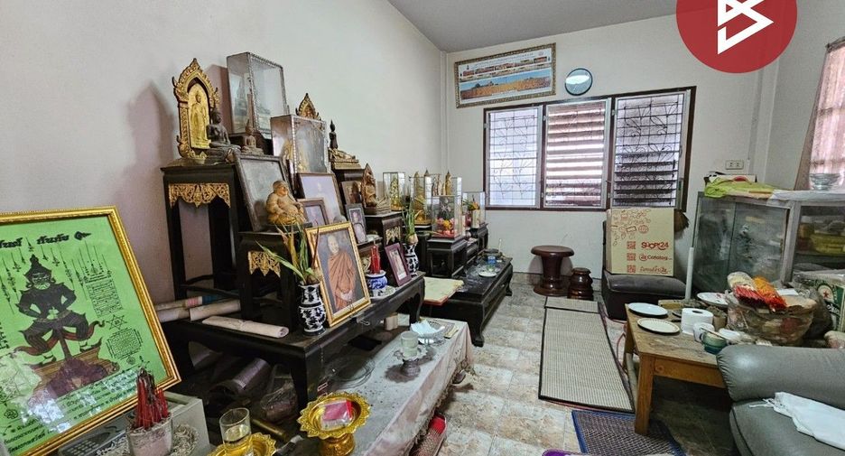 For rent and for sale 4 bedrooms house in Mueang Chon Buri, Chonburi