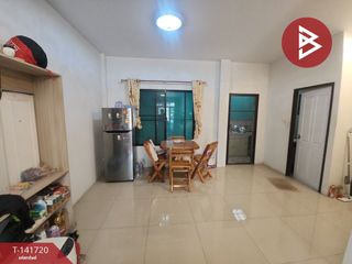 For sale 3 bedrooms townhouse in Phan Thong, Chonburi