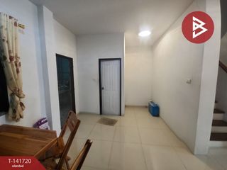 For sale 3 bedrooms townhouse in Phan Thong, Chonburi