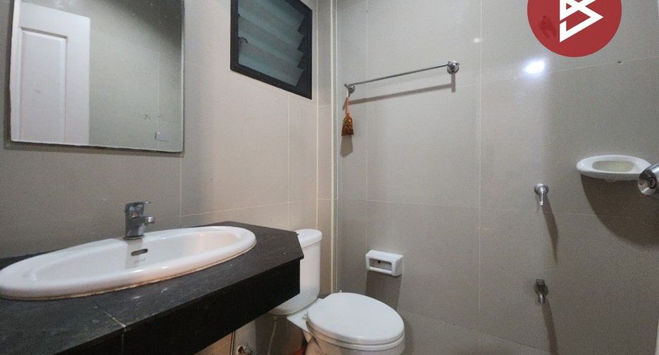 Reihenhaus zum Kauf mit 3 Zimmer in Phan Thong, Chonburi