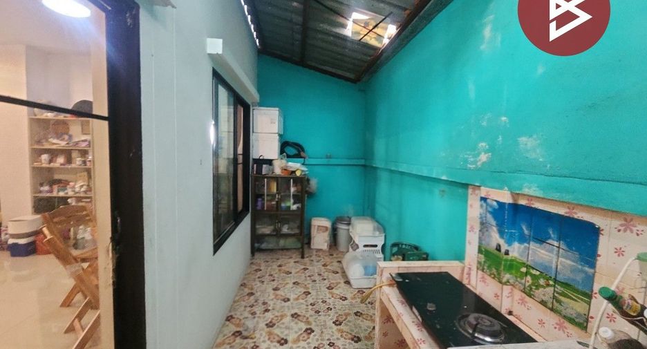 Reihenhaus zum Kauf mit 3 Zimmer in Phan Thong, Chonburi