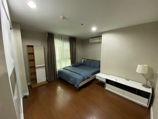 For rent そして for sale 3 ベッドルーム condo in Huai Khwang, Bangkok