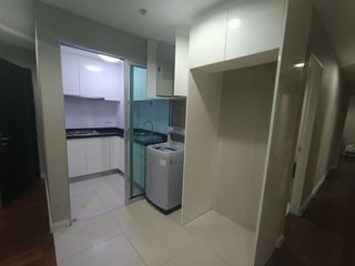 出租 和 出售 3 卧室 公寓 在 Huai Khwang, 曼谷