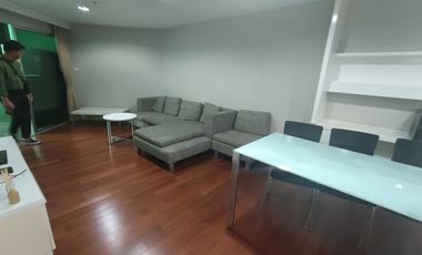 Wohnung zur Miete und zum Kauf mit 3 Zimmer in Huai Khwang, Bangkok