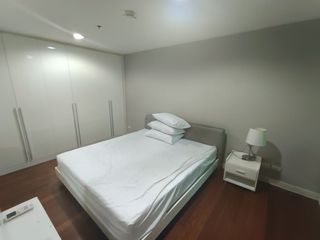 出租 和 出售 3 卧室 公寓 在 Huai Khwang, 曼谷