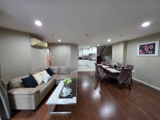 For rent and for sale 5 bedrooms condo in Huai Khwang, Bangkok