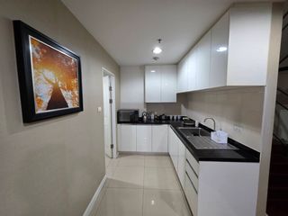 For rent and for sale 5 bedrooms condo in Huai Khwang, Bangkok