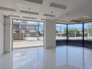 For rent retail Space in Prawet, Bangkok
