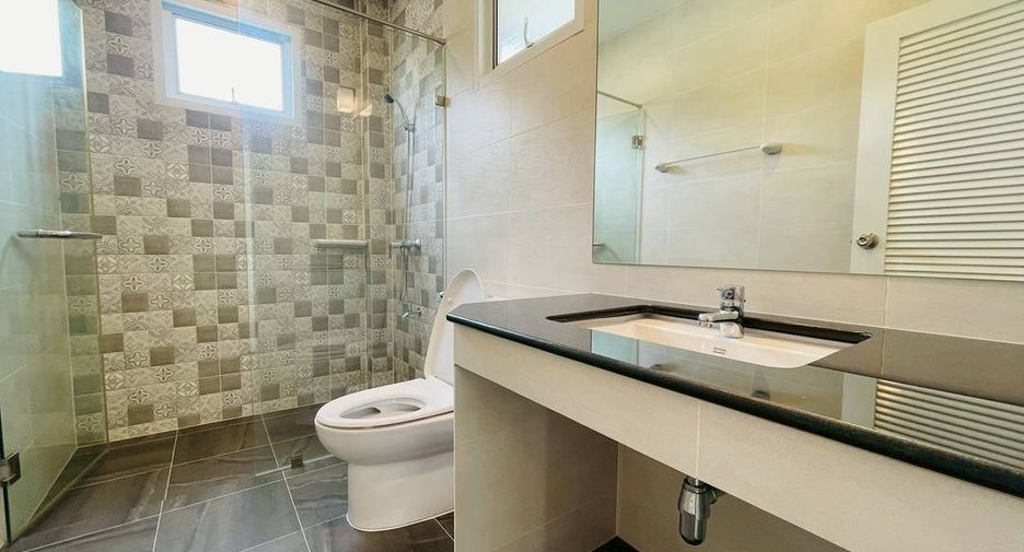 Haus zum Kauf mit 4 Zimmer in Doi Saket, Chiang Mai