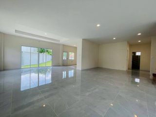 À vendre 4 chambres maison à Doi Saket, Chiang Mai