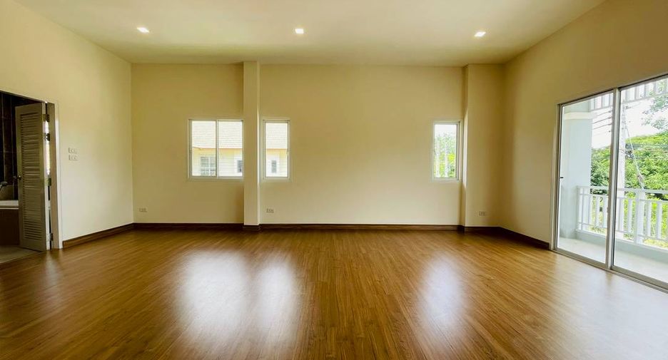 Haus zum Kauf mit 4 Zimmer in Doi Saket, Chiang Mai