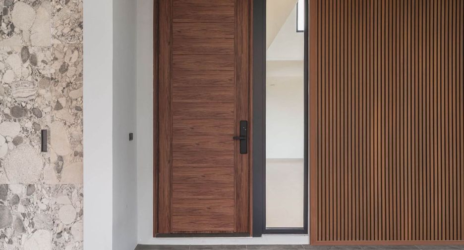 À vendre 4 chambres maison à Lat Krabang, Bangkok