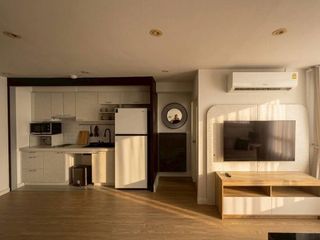 For sale 1 bed condo in Yan Nawa, Bangkok