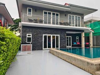 For rent 7 bedrooms villa in Bang Lamung, Chonburi