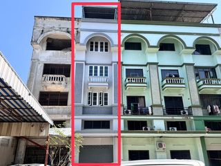 Gewerbefläche zum Kauf mit 2 Zimmer in Si Racha, Chonburi