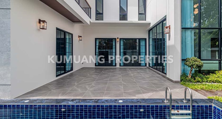 Casa en venta de 4 habitaciones en Mueang Chiang Mai, Chiang Mai