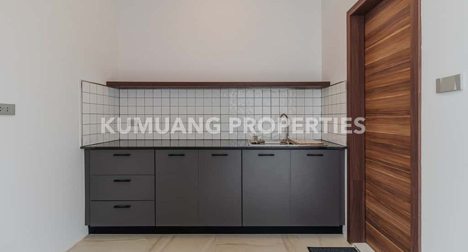 Casa en venta de 4 habitaciones en Mueang Chiang Mai, Chiang Mai