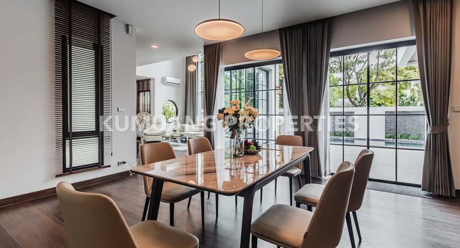 Casa en venta de 4 habitaciones en Mueang Chiang Mai, Chiang Mai