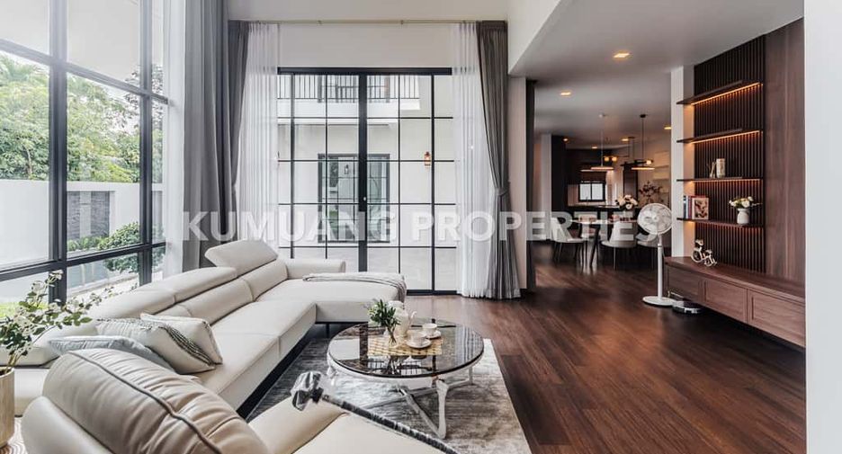 Casa en venta de 4 habitaciones en Mueang Chiang Mai, Chiang Mai