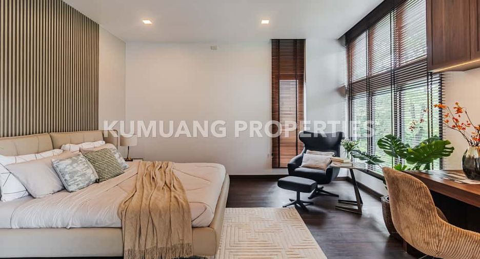 Casa en venta de 4 habitaciones en Mueang Chiang Mai, Chiang Mai