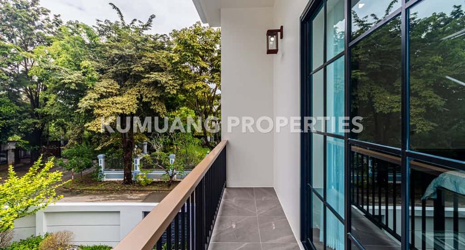 Casa en venta de 4 habitaciones en Mueang Chiang Mai, Chiang Mai