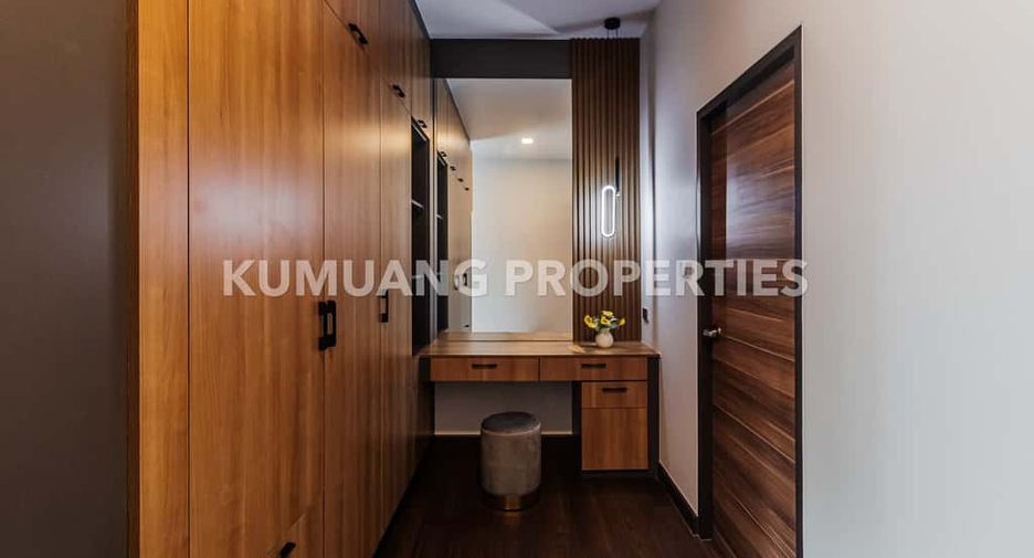 Casa en venta de 4 habitaciones en Mueang Chiang Mai, Chiang Mai