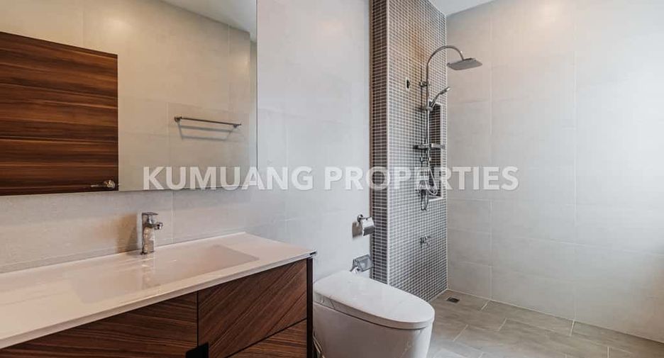 Casa en venta de 4 habitaciones en Mueang Chiang Mai, Chiang Mai