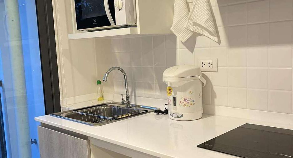 For rent 2 bedrooms condo in Mueang Chiang Mai, Chiang Mai