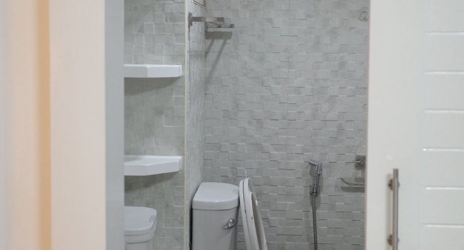 For rent 1 bed condo in Mueang Chiang Mai, Chiang Mai