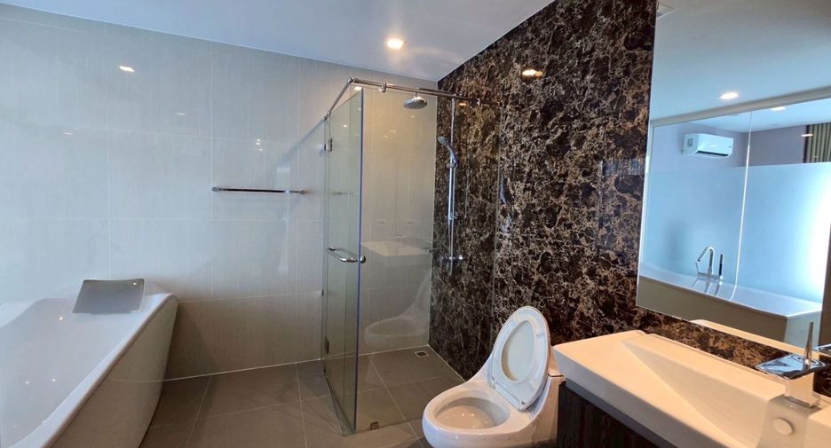 For rent 2 bedrooms condo in Mueang Chiang Mai, Chiang Mai