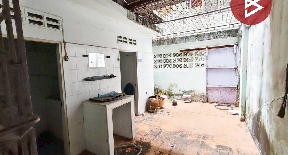 For sale 5 bedrooms retail Space in Bang Bon, Bangkok